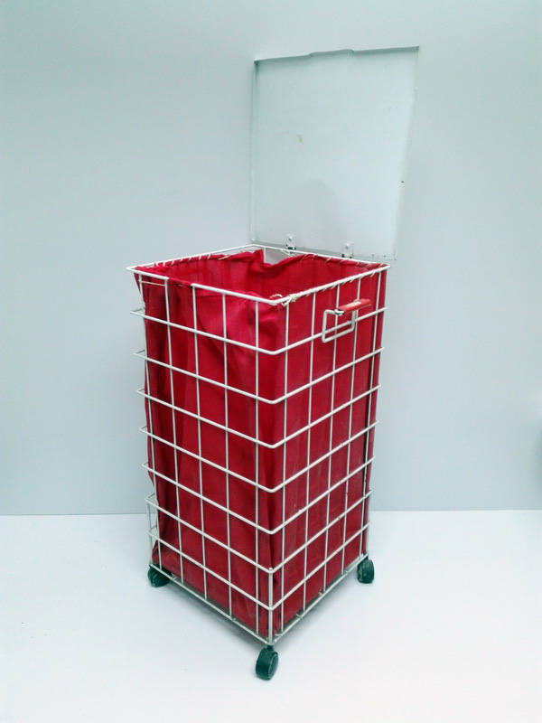 cesto ropa 4ruedas metal tela rojo 68x34_5x34_5 1u